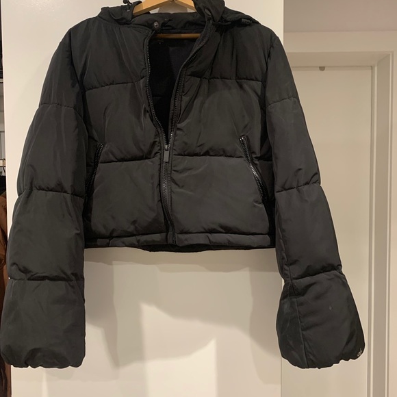 Alo Black Puffer Jacket